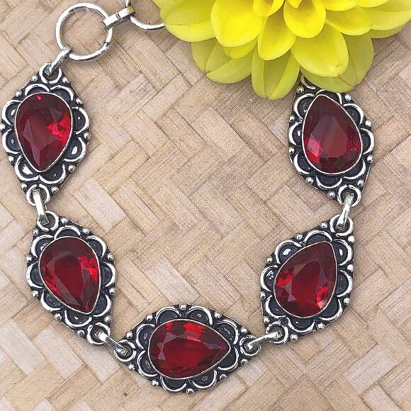 925 Sterling Faceted Garnet Bracelet 8" - Picture 1 of 5